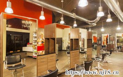 小吃店名字簡單大氣(誘人310個）