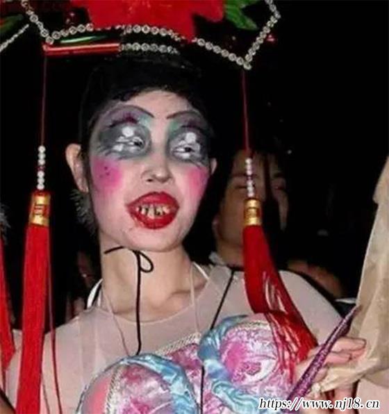 世界上最醜的十個女人排行，醜女圖片越醜越好