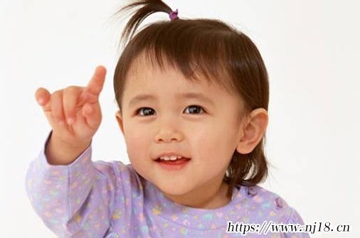 女孩名字洋氣有內涵的，康熙字典女孩起名字大全免費
