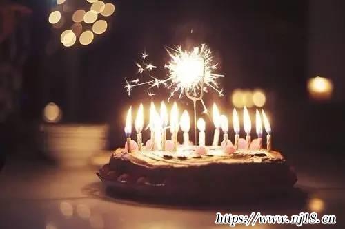 生日低調發朋友圈，康熙字典生日致自己的一段話