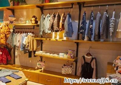 童裝店名字簡潔大氣起名320個，康熙字典簡約童裝店的名字取什麼好