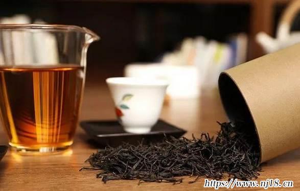 秋天喝什麼茶最好，康熙字典秋天喝什麼茶