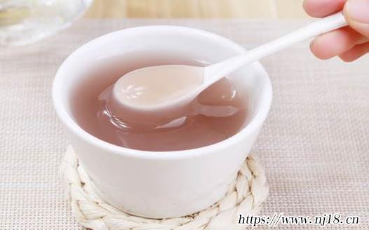 女人長期喝藕粉的好處，康熙字典女人天天吃藕粉的好處