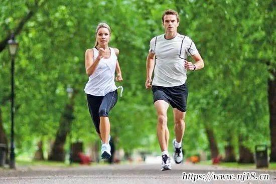 正確的跑步方法是什麼，跑步的正確姿勢
