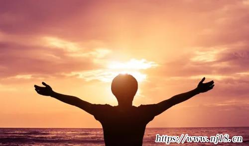 人生感悟句子句句穿心，康熙字典人生感悟的精美句子