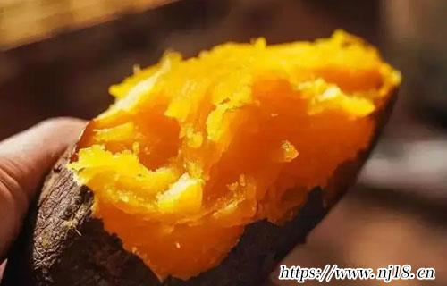 好吃的烤紅薯