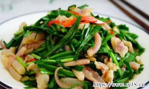 魷魚炒韭菜的做法