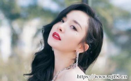 女人五十歲淡雅的網名