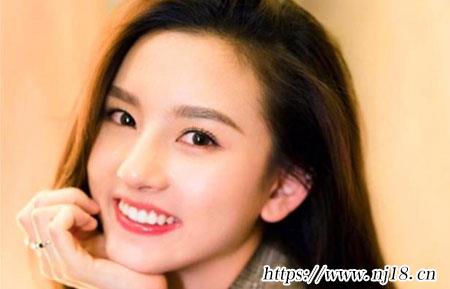 簡單唯美的情侶網名