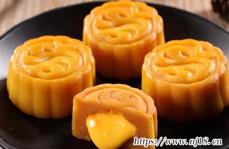 月餅的特點，康熙字典月餅的種類