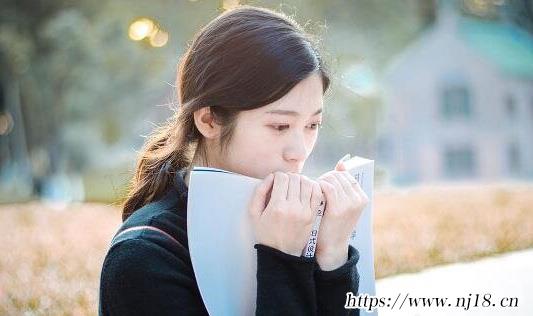 文科女生最吃香的專業，康熙字典適合女生學的專業