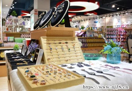 飾品店店名大全，康熙字典過目不忘的飾品店名字