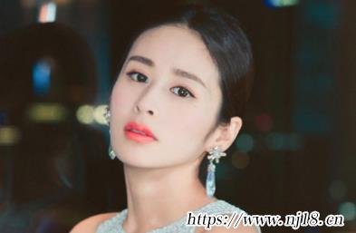 女生搞笑網名逗比奇葩，康熙字典搞笑昵稱女生精選