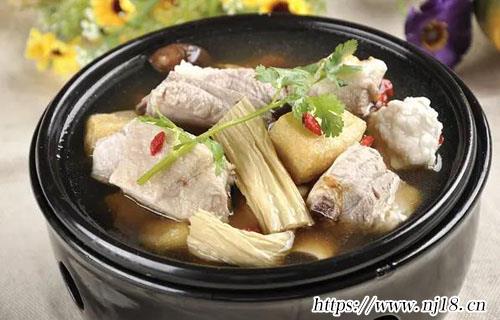 肉骨茶