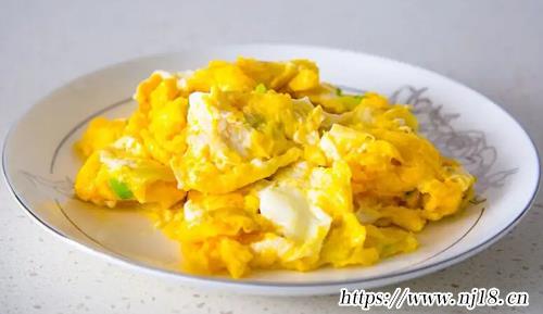 怎麼炒雞蛋不粘鍋