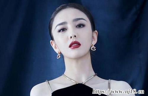 遊戲名稱女生又萌又霸氣，康熙字典好聽的昵稱女生霸氣
