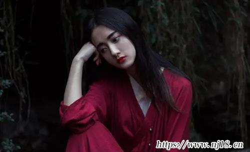 傷感微信網名女生昵稱，康熙字典傷感網名女生心碎