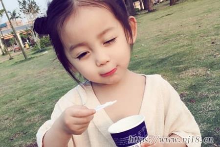 用父母姓氏給寶寶起名，父母姓加一起巧妙的名字