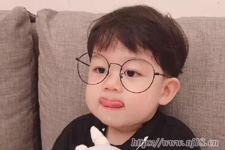 寓意積極美好小孩名字，小孩起名大全