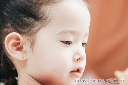 男孩新生兒起名大全，古籍中大氣的男孩名字