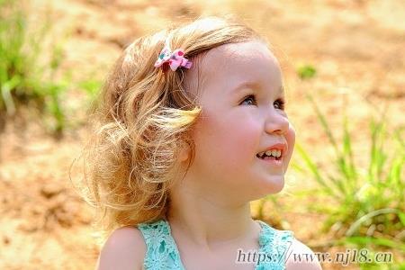 小孩子怎麼起名字好聽，孩子取小名字大全集