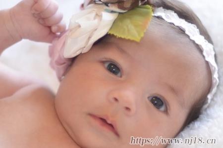 簡單的寶寶起名大全，新潮的獨特寶寶名字大全