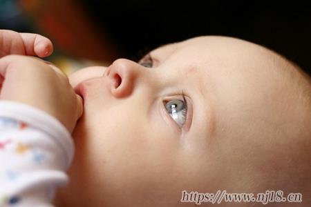 五行缺火最旺的名字男孩，五行缺火最吉利的男孩子