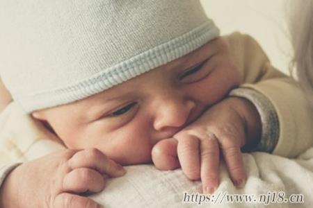 五行屬金缺土的男孩名字大全