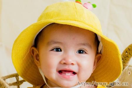 給寶寶起名有內涵過目不忘的名字