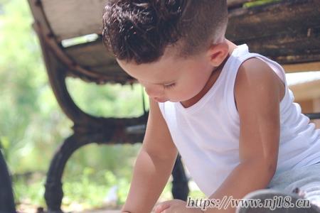 最吉利男孩子缺木取名字大全