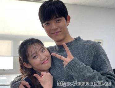 很容易淪陷的情侶網名 好聽不爛大街的情侶網名