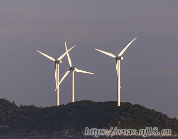 再也沒有快樂可言的傷感昵稱 感覺一切都無所謂了的網名