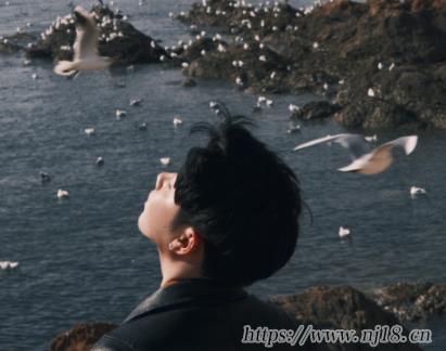 清冷儒雅的男生網名 優雅慵懶的男生昵稱