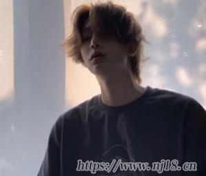 帥氣簡潔的英文名男生 好聽很吸引人眼球的男昵稱